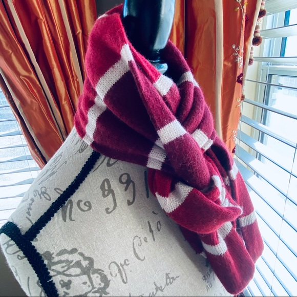 Merona Fuzzy Rabbit Hair Blend Burgundy White Red Stripe Knit Scarf 58" Length - Picture 6 of 16